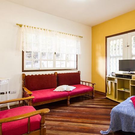 הוילה Casa Do Esquilo Campos Do Jordao Area Externa De 2000 M2 מראה חיצוני תמונה