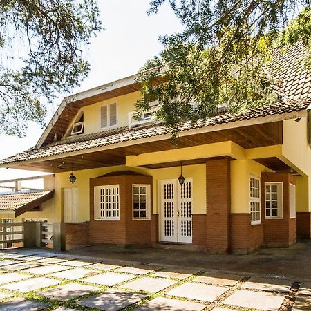 הוילה Casa Do Esquilo Campos Do Jordao Area Externa De 2000 M2 מראה חיצוני תמונה